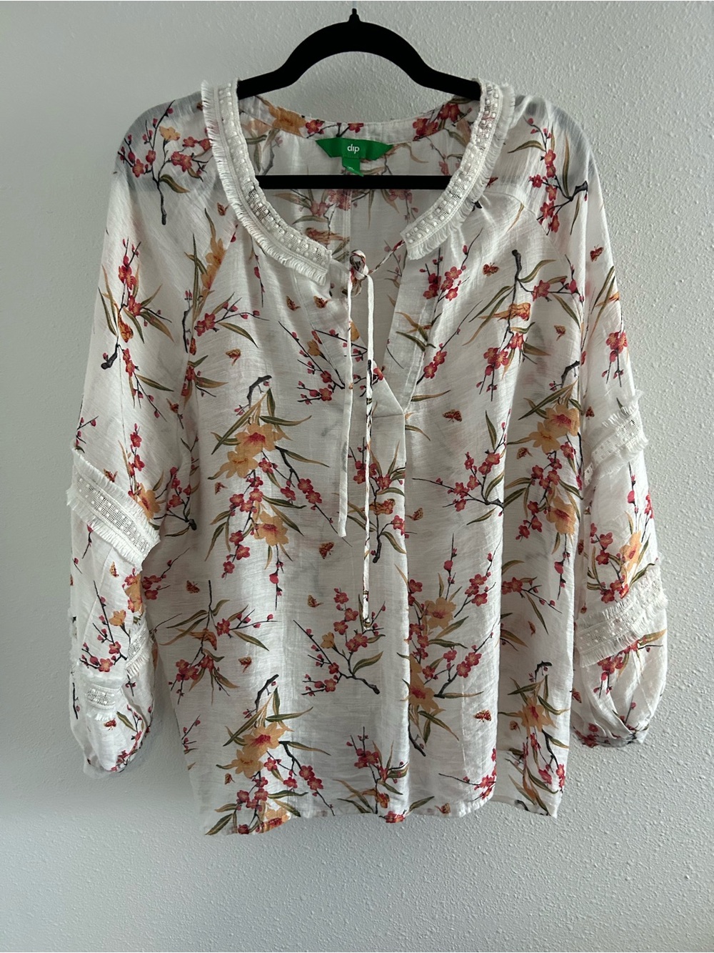dip White Floral Tie-Neck Peasant Tunic
